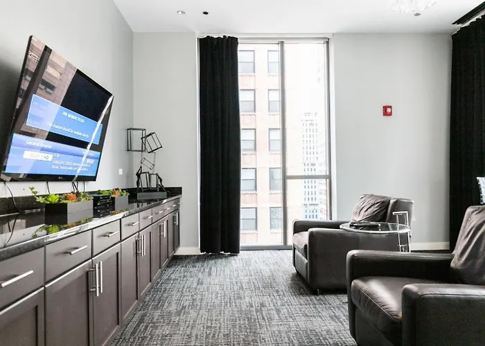 Loop W Pool Gym Nr Theatre District L Chi-258 Apartment Chicago