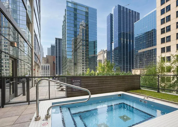 Apartment Loop W Pool Gym Nr Theatre District L Chi-258 *